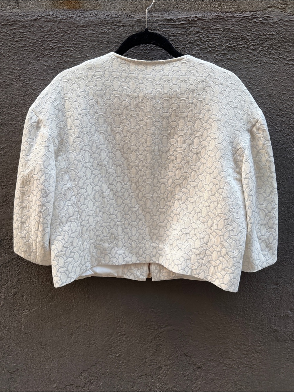 Club Monaco Ivory Textured Metallic Cropped Zip Blazer - Picture 2 of 9